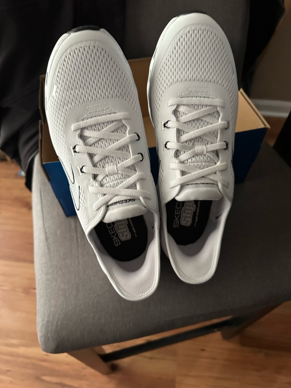 Skechers White Athletic Walking Shoes